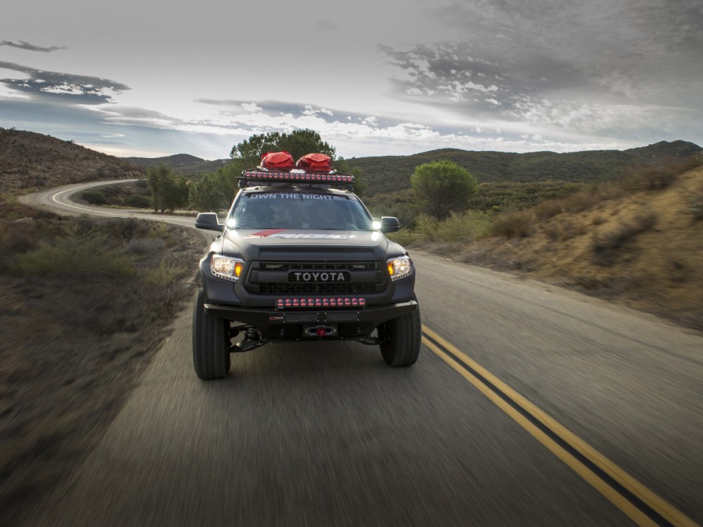Rigid LED Light Bars with Adaptive Control and RGBW Accent Enhance Off-road  Driving Experiences